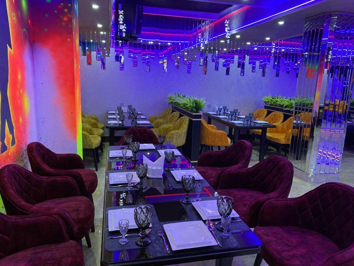 סמרקנד Renaissance Boutique Hotel מראה חיצוני תמונה